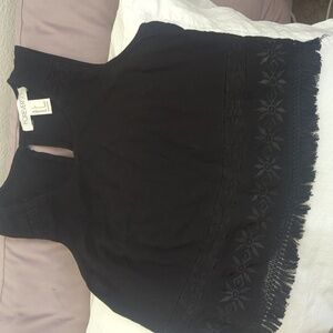 Black Sleeveless Top